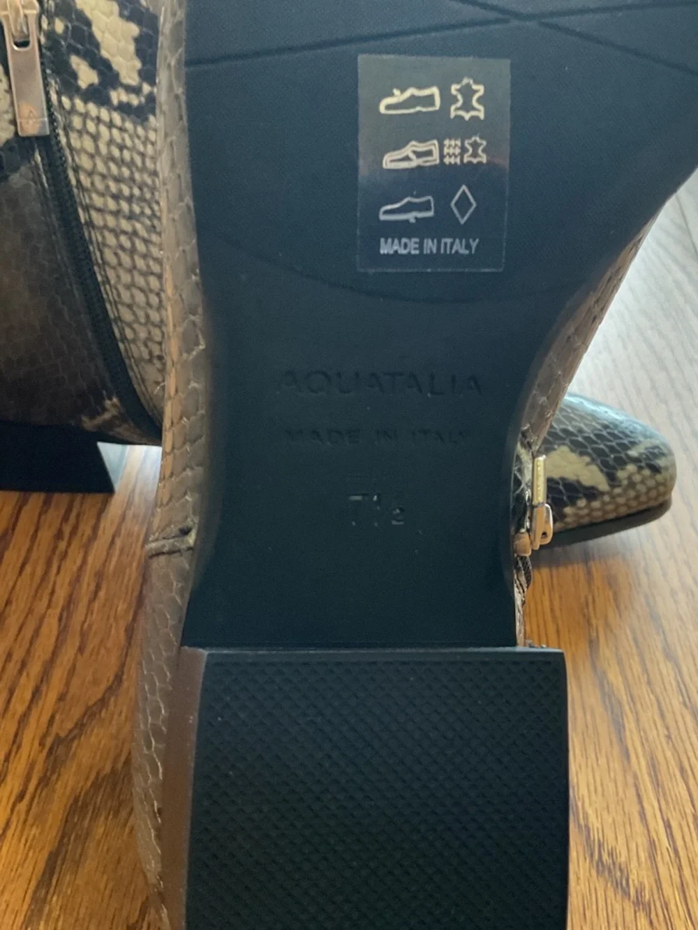 Aquatalia Weatherproof Snake Print Leather Ankle Boots - size 7.5